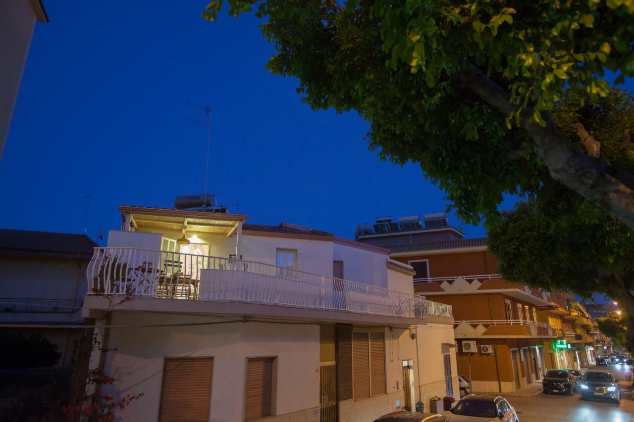 Case Degli Avi, Camere Nel Borgo Marinaro Pozzallo Exteriér fotografie